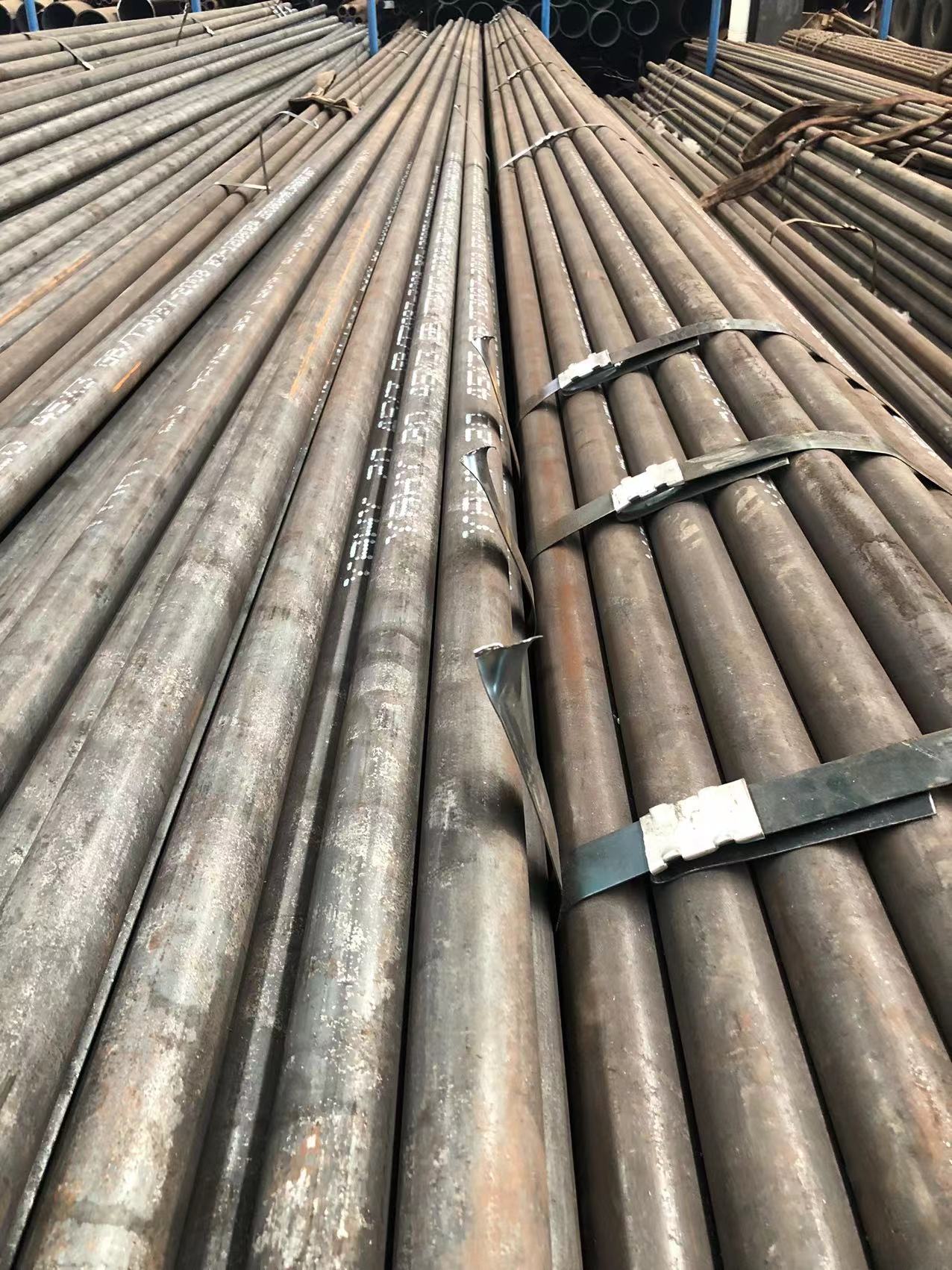 15CrMoG無(wú)縫鋼管無(wú)錫高壓合金管159*10哪里有 15CrMoG無(wú)縫鋼管無(wú)錫高壓合金管159*10哪里有