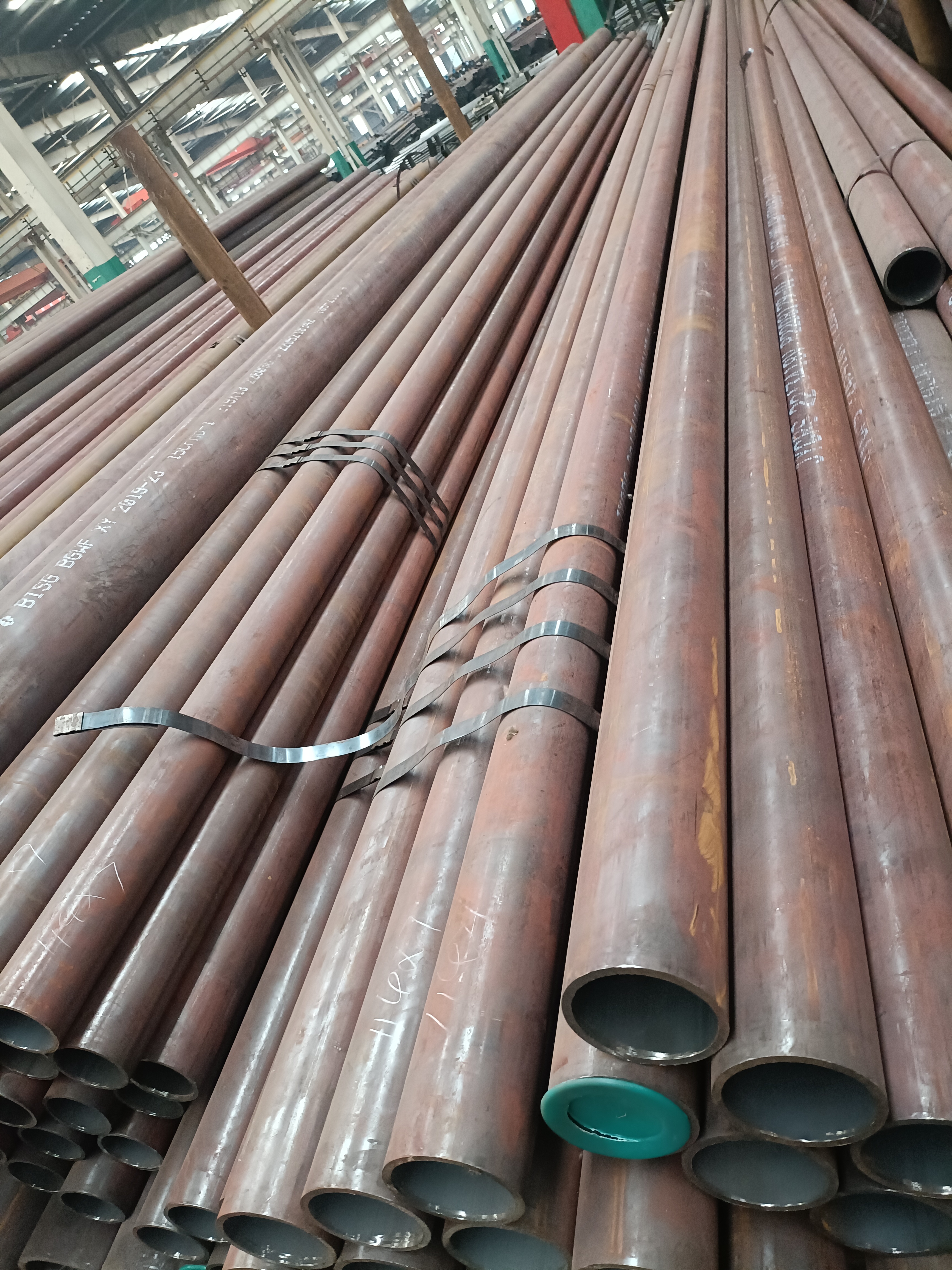 10CrMo910合金管進口直徑457mm<a href='http://m.wanmeiditan.cn/' target='_blank' style='color:#0000FF; text-decoration:underline;'>無錫無縫鋼管</a>豪鑫天供應 10CrMo910合金管進口直徑457mm無錫無縫鋼管豪鑫天供應